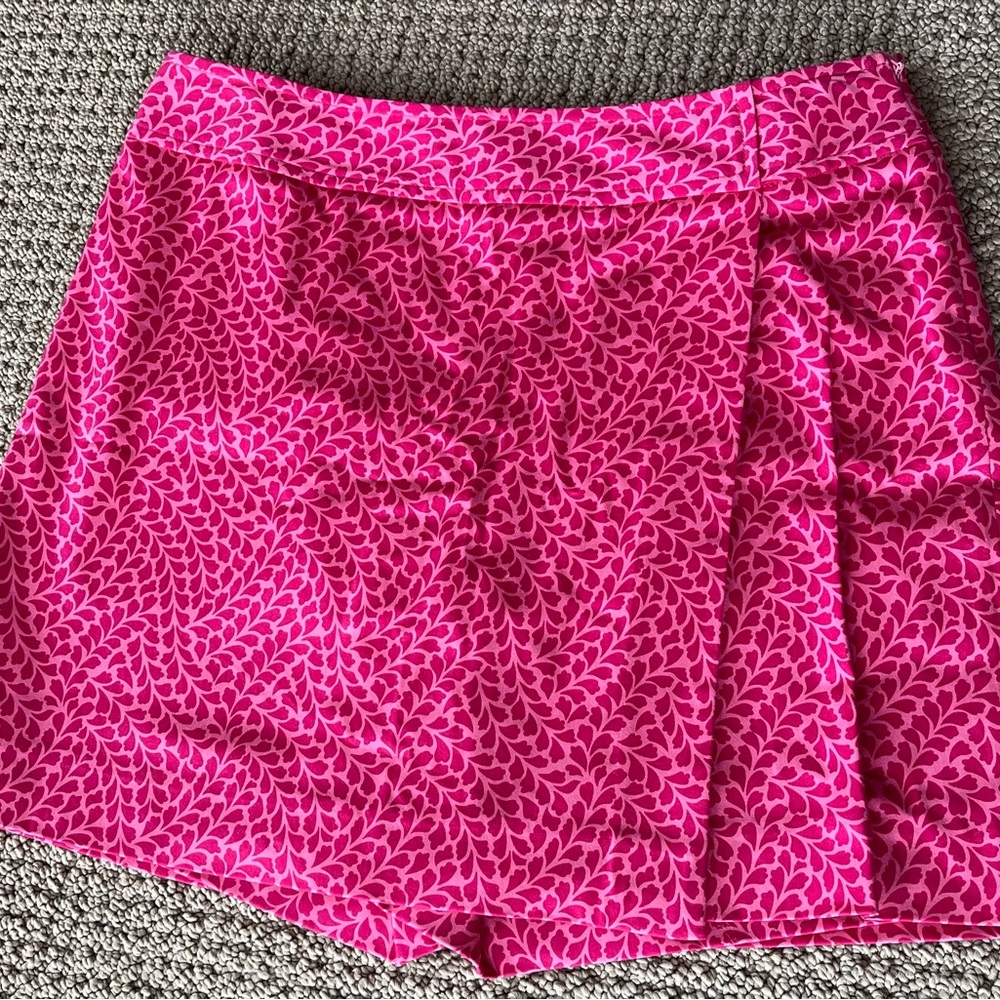 Ann Taylor Skort in Two Tone Pink